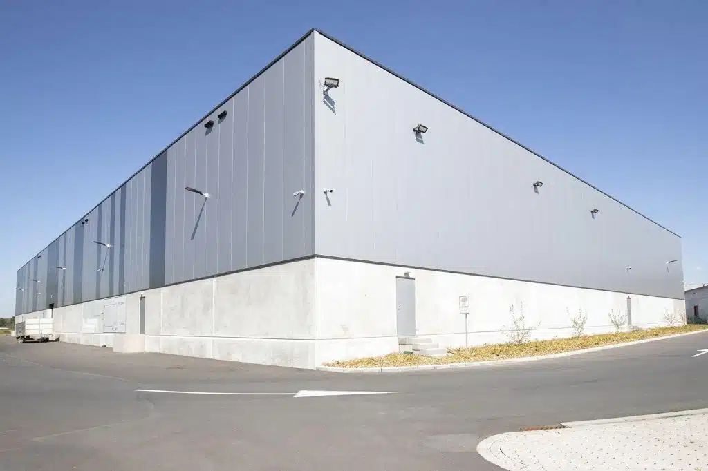 Thibault Bâtiment Industriel - Comment estimer le coût de construction au m2 d'un bâtiment industriel en France ?